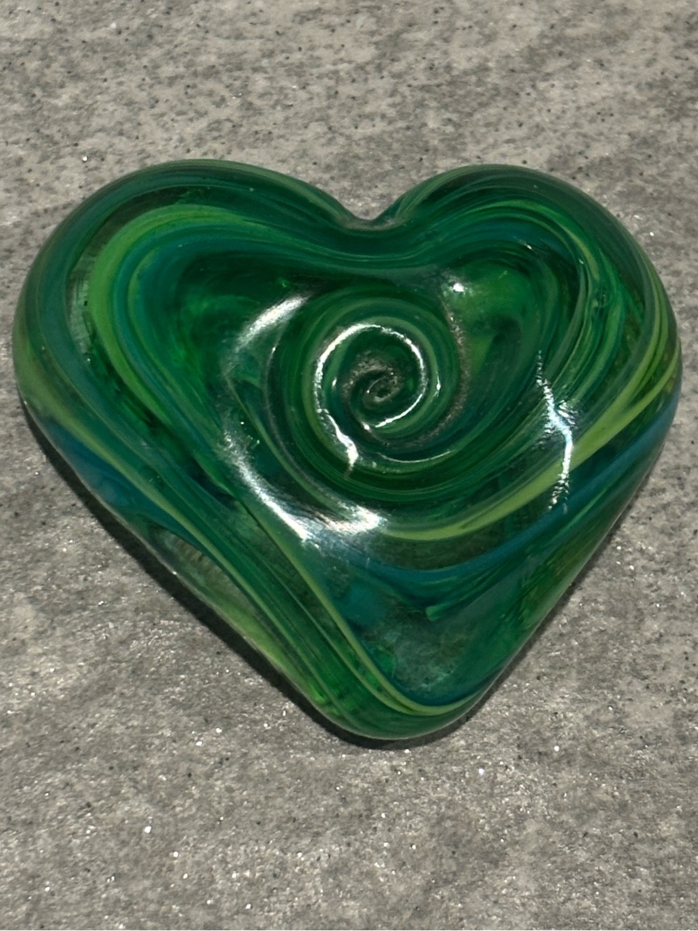 Vintage Handmade Murano Glass Paperweight Green Swirl Heart Paper Weight